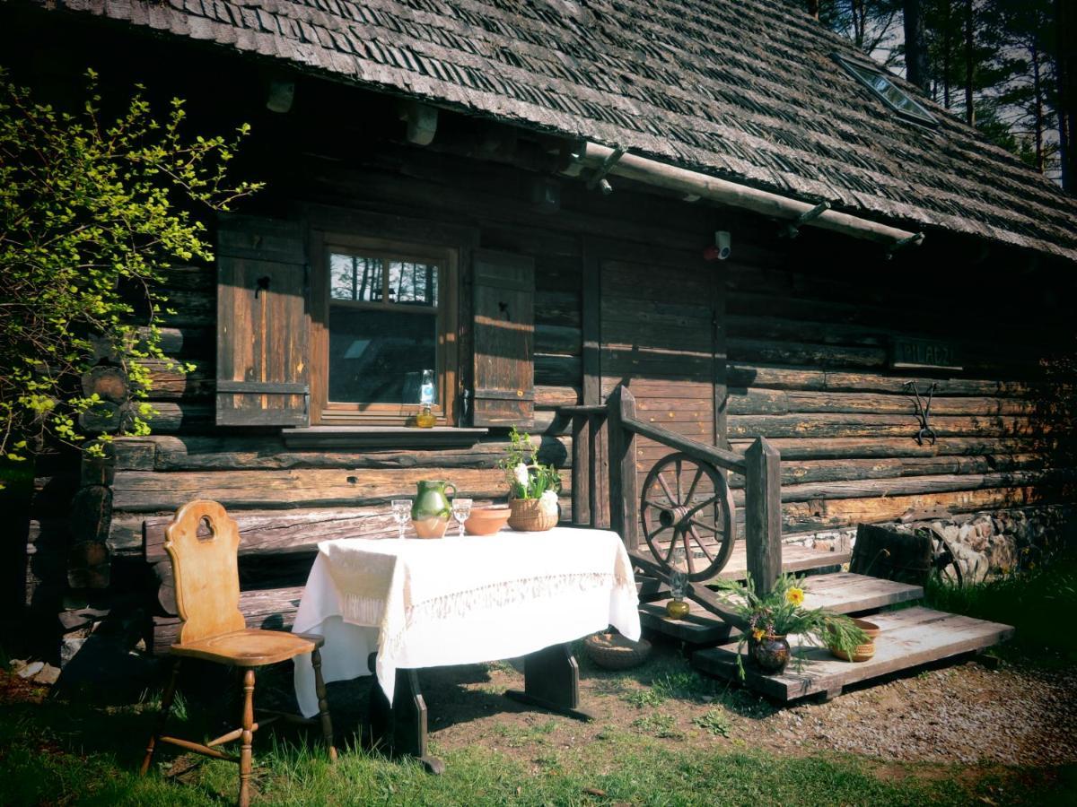 Gungas Hotel Ādaži Екстериор снимка