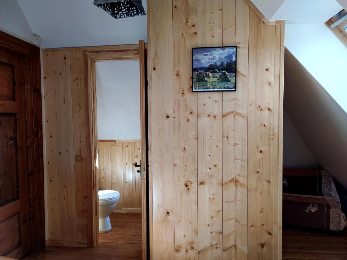 Gungas Hotel Ādaži Екстериор снимка