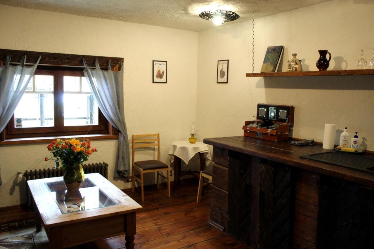 Gungas Hotel Ādaži Екстериор снимка