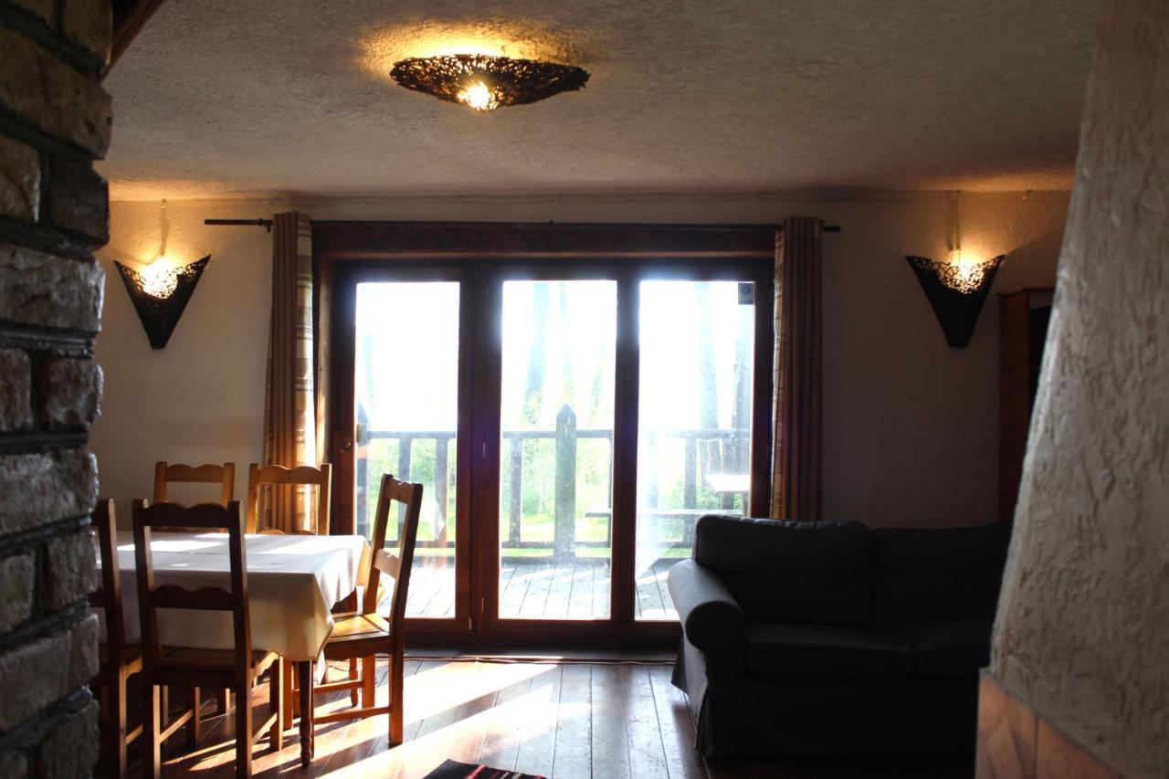 Gungas Hotel Ādaži Екстериор снимка
