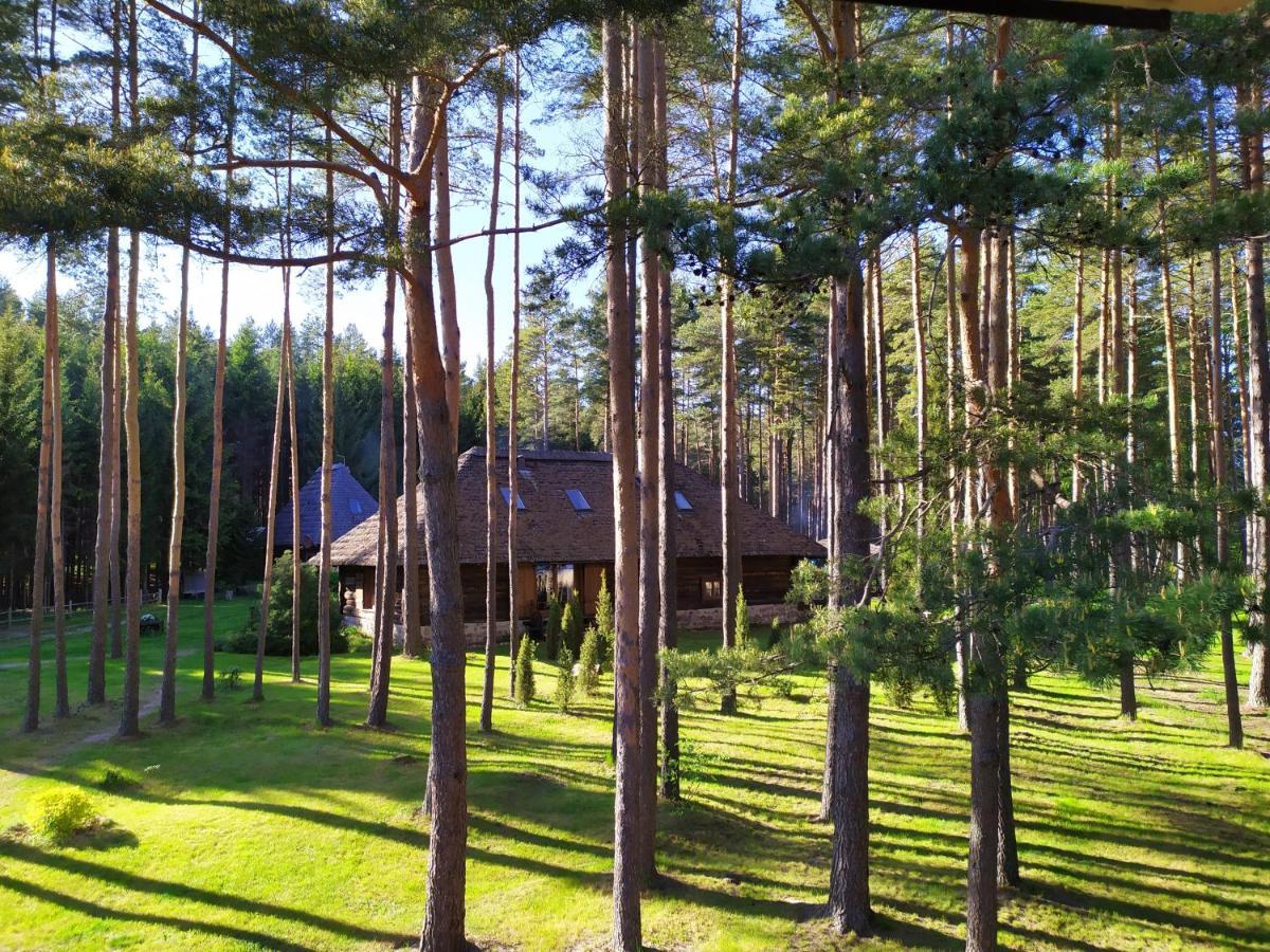 Gungas Hotel Ādaži Екстериор снимка
