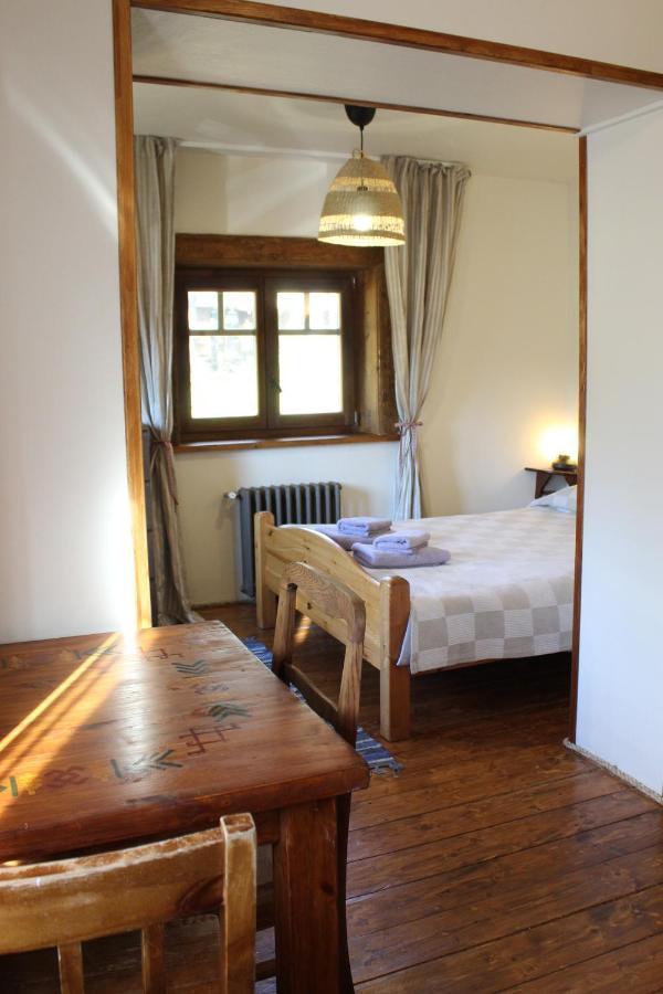 Gungas Hotel Ādaži Екстериор снимка