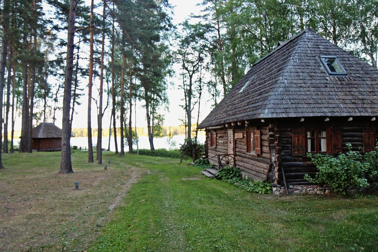 Gungas Hotel Ādaži Екстериор снимка